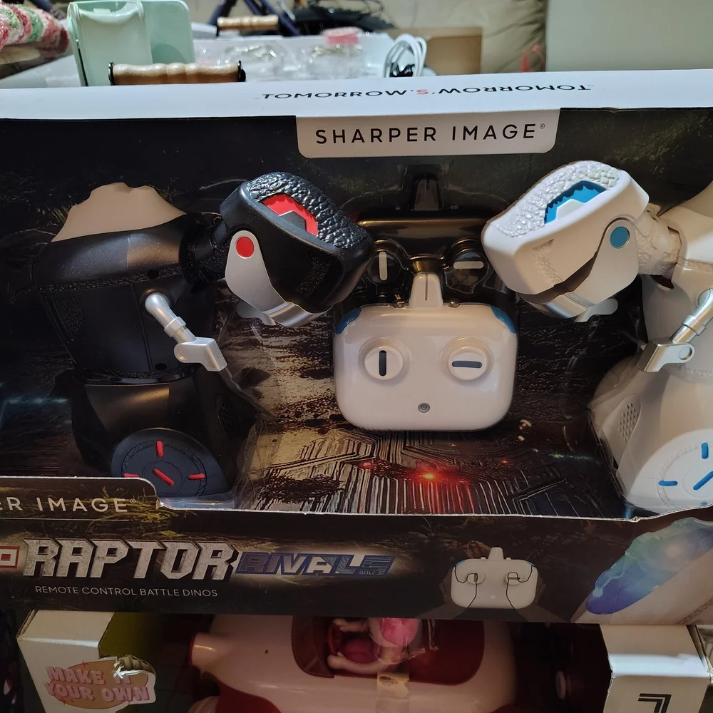 Sharper Image Raptor Rival VR Controllers - Black, White, Red, and Blue